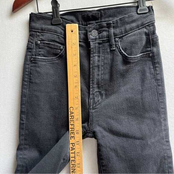 Mother The Insider Crop Step Fray Black Denim Jeans Sz 23 - Picture 16 of 16